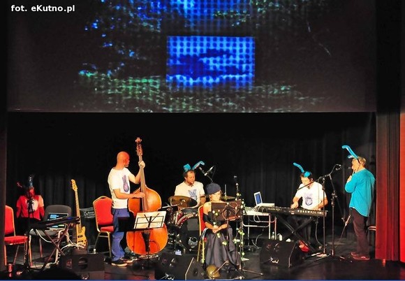 Pola Amber świeciła prawdziwym złotem podczas pierwszego dnia Boomu Kultury