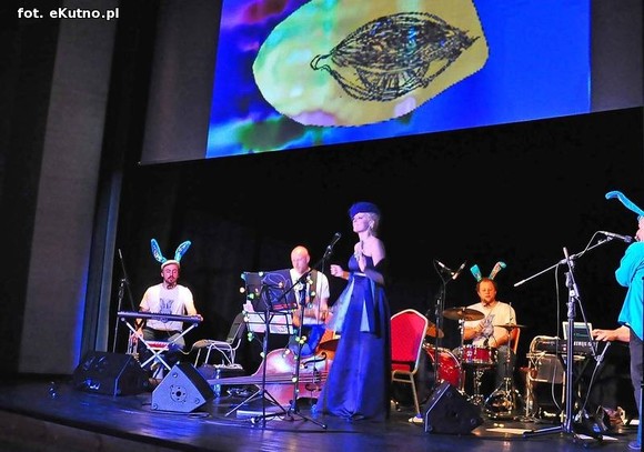 Pola Amber świeciła prawdziwym złotem podczas pierwszego dnia Boomu Kultury