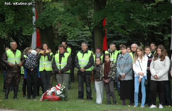 Ziarna padły na ziemię żyzną i plon wydały. Polegli nad Bzurą są w naszych sercach