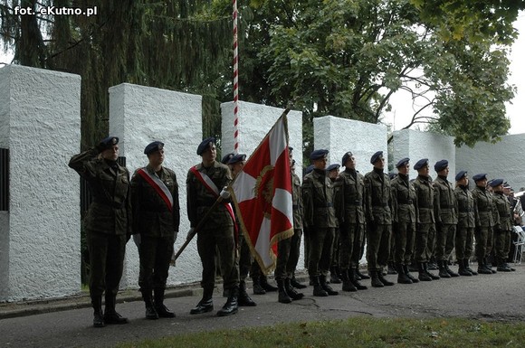 Ziarna padły na ziemię żyzną i plon wydały. Polegli nad Bzurą są w naszych sercach