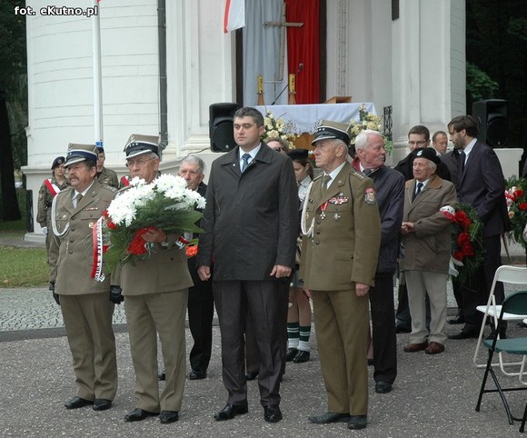 Ziarna padły na ziemię żyzną i plon wydały. Polegli nad Bzurą są w naszych sercach