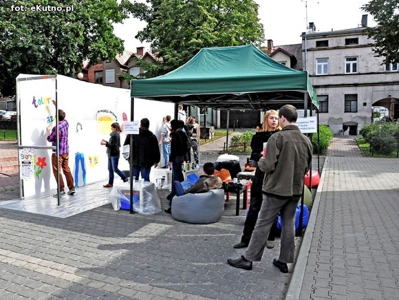 Pod patronatem eKutno.pl: Dziś Fabryka książek dla dzieci, warsztaty i debata o kulturze