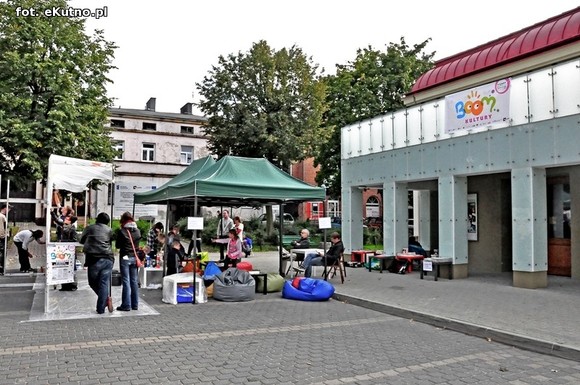 Pod patronatem eKutno.pl: Dziś Fabryka książek dla dzieci, warsztaty i debata o kulturze