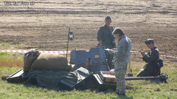 Stowarzyszenie Historyczne Pułk 37 na V pikniku przy bunkrze