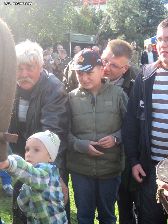 Reminiscencje: Wojska nie da się nie kochać. Stowarzyszenie Clonovia w Lipcach Reymontowskich