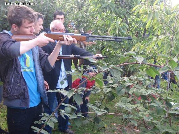 Reminiscencje: Wojska nie da się nie kochać. Stowarzyszenie Clonovia w Lipcach Reymontowskich