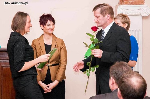 Starosta wręczyła nagrody dla nauczycieli