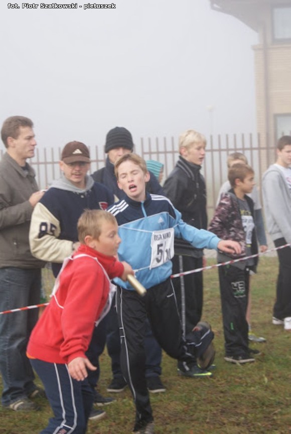 Zwycięzcy Mistrzostw Powiatu w Sztafetowych Biegach Przełajowych jadą do Rawy Mazowieckiej