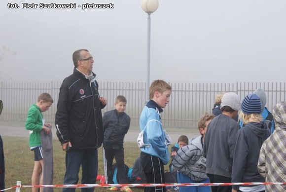 Zwycięzcy Mistrzostw Powiatu w Sztafetowych Biegach Przełajowych jadą do Rawy Mazowieckiej