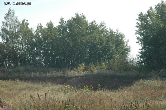 Żwir z kutnowskiego cmentarza w Micinie?