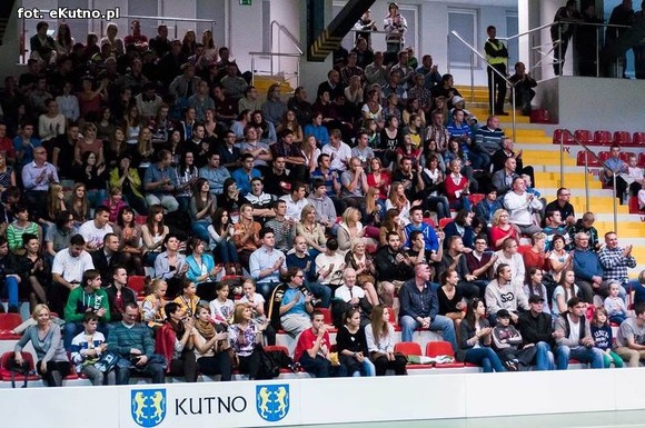 Relacja: AZS WSGK Polfarmex Kutno wygrał z AZS Politechnika BIG-PLUS Poznań  81-67