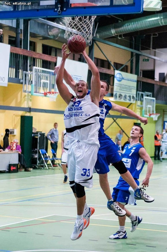 Relacja: AZS WSGK Polfarmex Kutno wygrał z AZS Politechnika BIG-PLUS Poznań  81-67