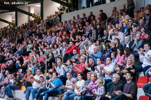 Relacja: AZS WSGK Polfarmex Kutno wygrał z AZS Politechnika BIG-PLUS Poznań  81-67