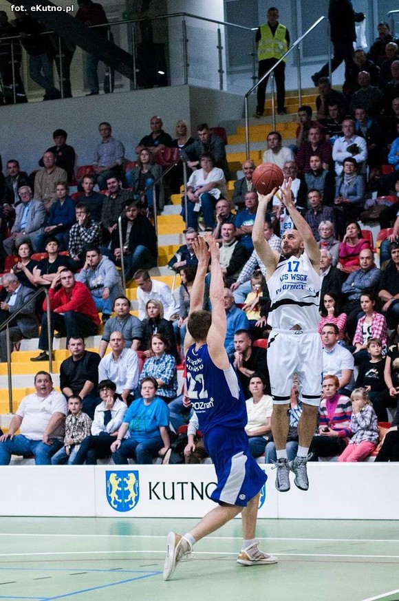 Relacja: AZS WSGK Polfarmex Kutno wygrał z AZS Politechnika BIG-PLUS Poznań  81-67