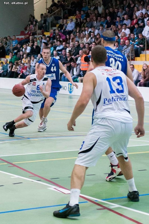 Relacja: AZS WSGK Polfarmex Kutno wygrał z AZS Politechnika BIG-PLUS Poznań  81-67