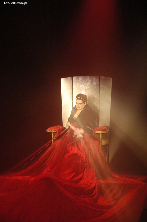 Kto zrozumiał w Kutnie Gyubala Wahazara? Matka.