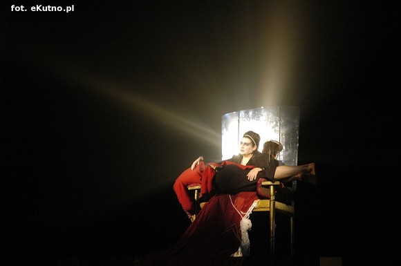 Kto zrozumiał w Kutnie Gyubala Wahazara? Matka.