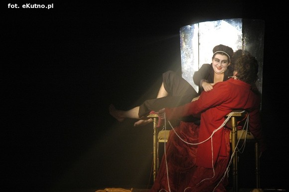 Kto zrozumiał w Kutnie Gyubala Wahazara? Matka.