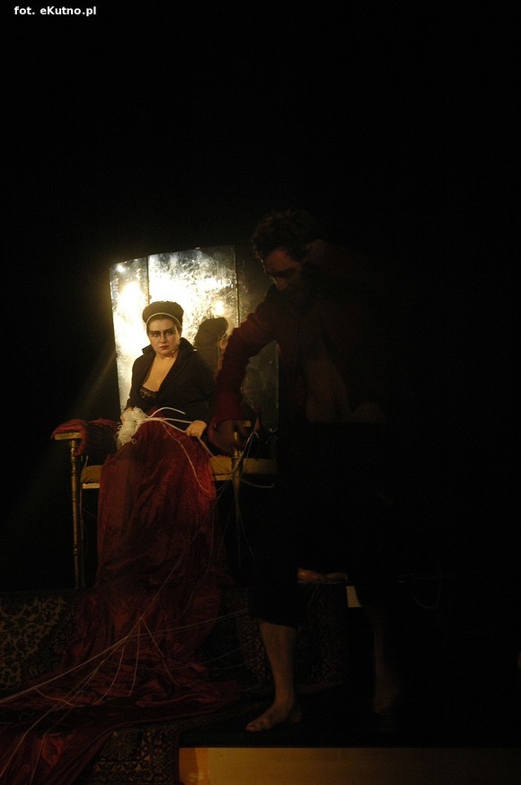 Kto zrozumiał w Kutnie Gyubala Wahazara? Matka.