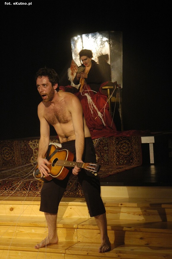 Kto zrozumiał w Kutnie Gyubala Wahazara? Matka.