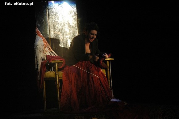 Kto zrozumiał w Kutnie Gyubala Wahazara? Matka.