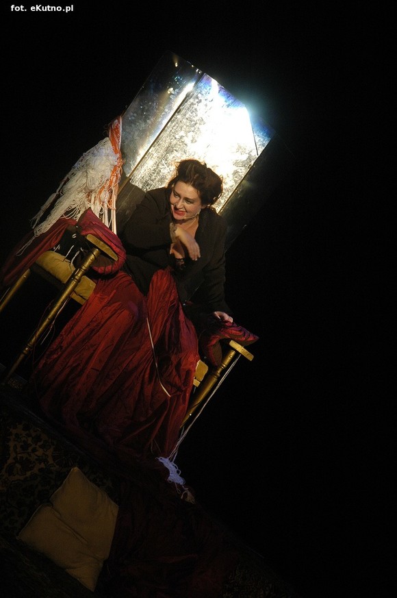 Kto zrozumiał w Kutnie Gyubala Wahazara? Matka.