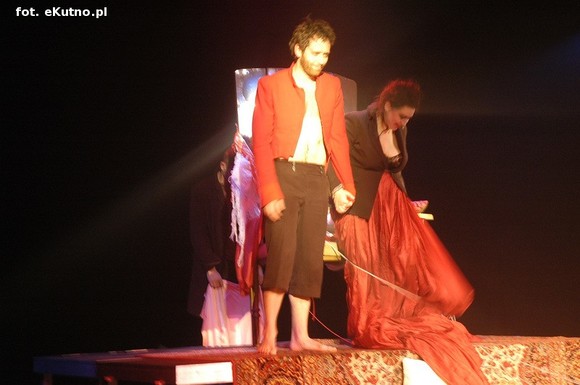 Kto zrozumiał w Kutnie Gyubala Wahazara? Matka.