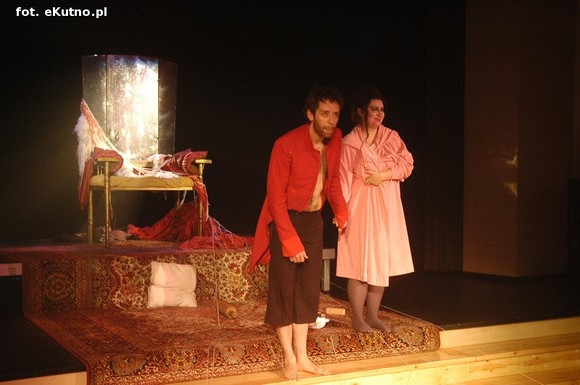 Kto zrozumiał w Kutnie Gyubala Wahazara? Matka.