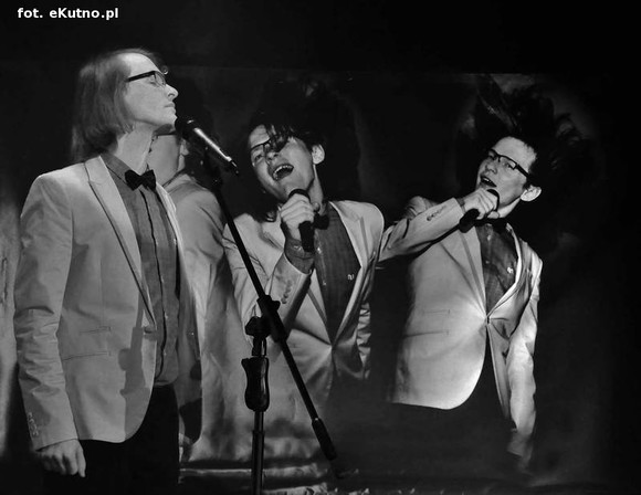 Koktajl wstrząśnięty i niemieszany. Pół na pół Rybickiego