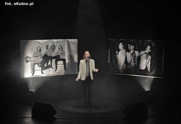 Koktajl wstrząśnięty i niemieszany. Pół na pół Rybickiego