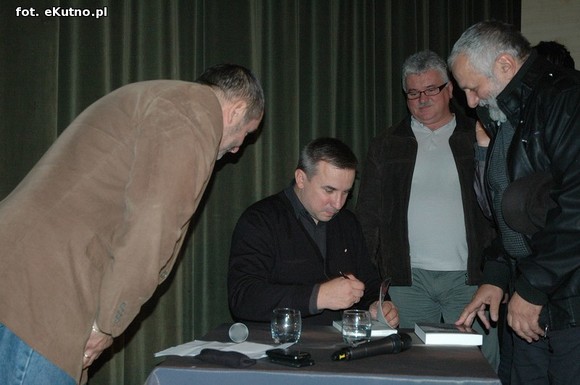 Strefa Wolnego Słowa działa w Kutnie. Choćby cały świat sprzysiągł się przeciwko tobie, nie możesz nigdy się poddać