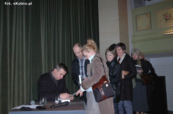 Strefa Wolnego Słowa działa w Kutnie. Choćby cały świat sprzysiągł się przeciwko tobie, nie możesz nigdy się poddać