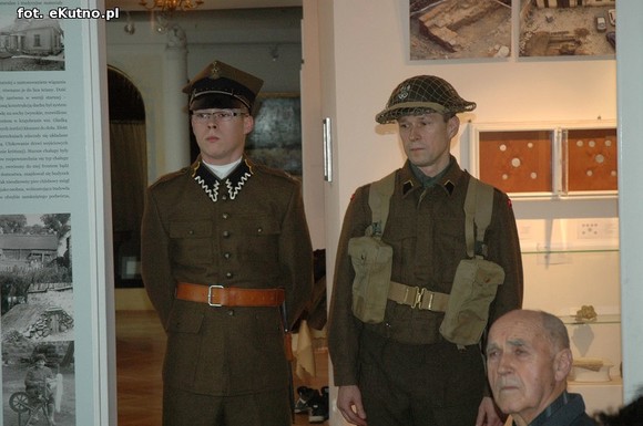 Spotkania z historią: Stroje z epoki, lekcja o broni i odkrywanie kutnowskich zabytków