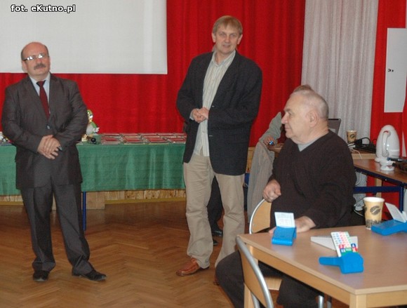 Para z Kutna wygrała turniej brydżowy na Święto Niepodległości w Staszicu