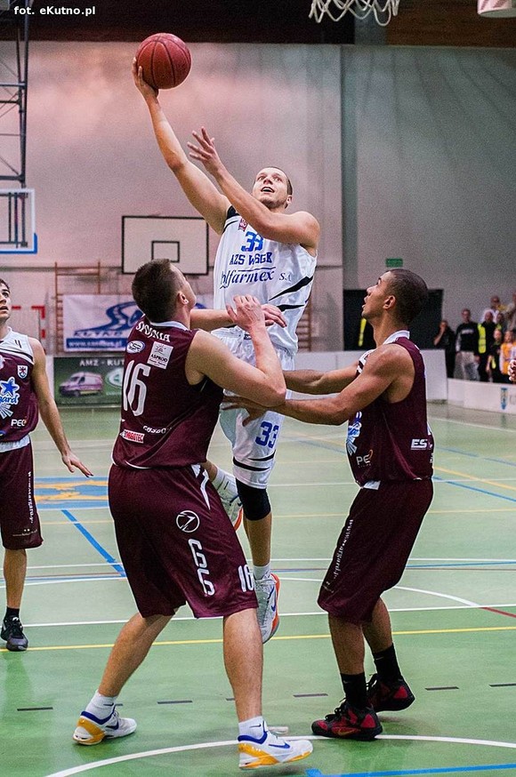 Wyrównana walka o zwycięstwo - AZS WSGK POLFARMEX KUTNO ostatecznie triumfuje!