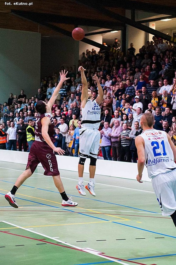 Wyrównana walka o zwycięstwo - AZS WSGK POLFARMEX KUTNO ostatecznie triumfuje!