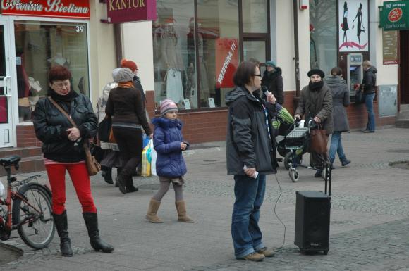 17 rodzin czeka na mądrą pomoc. Szlachetna Paczka zaprasza darczyńców