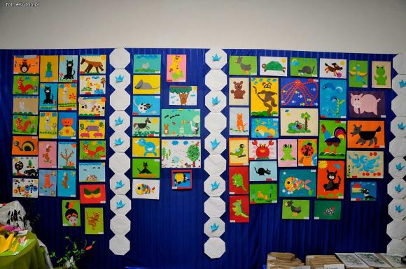 Papierowy świat zwierząt w Urzędzie Miasta