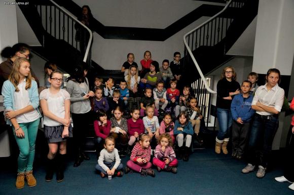 Papierowy świat zwierząt w Urzędzie Miasta