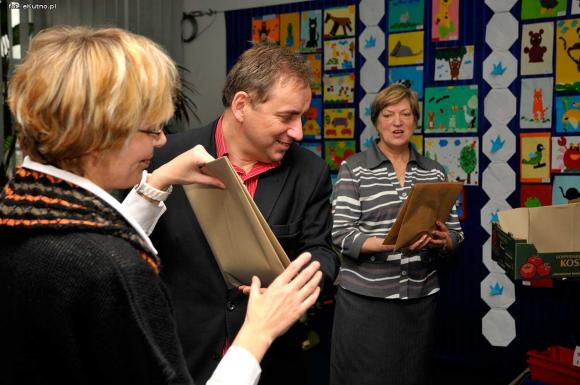 Papierowy świat zwierząt w Urzędzie Miasta