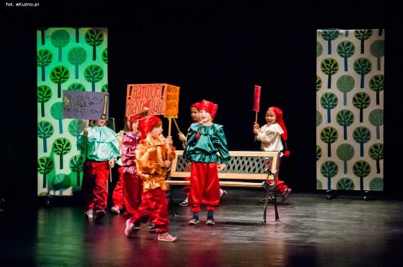 Teatr Puszek: Nie ma tego złego dla małej kutnowskiej publiczności