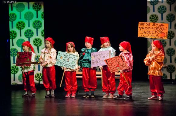 Teatr Puszek: Nie ma tego złego dla małej kutnowskiej publiczności