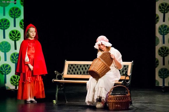 Teatr Puszek: Nie ma tego złego dla małej kutnowskiej publiczności