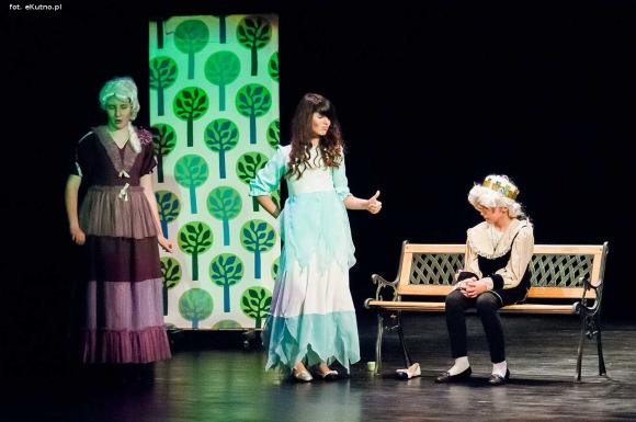 Teatr Puszek: Nie ma tego złego dla małej kutnowskiej publiczności