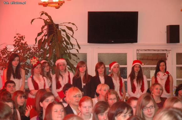 Są w elitarnym gronie miłośników języka polskiego