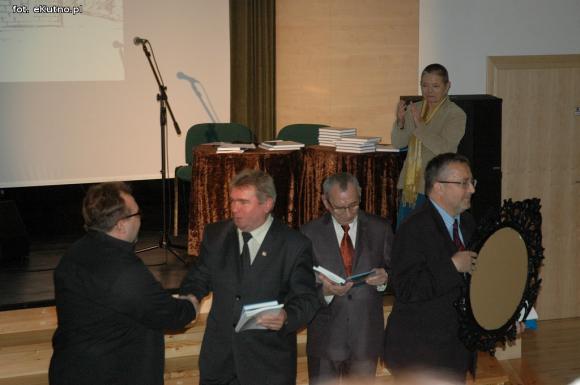 TPZK i KDK świętują czterdziestolecie. Promocja Kutnowskich Zeszytów Regionalnych i Łemkowska tęsknota, lubwa i mityczna ojczyzna