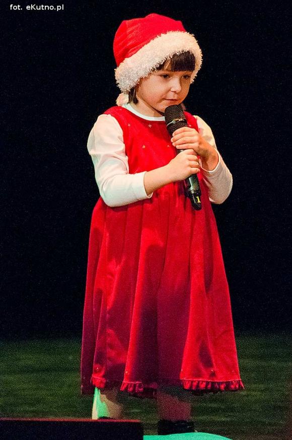 Zostali Mikołajami. Artystyczne prezentacje pod choinkę