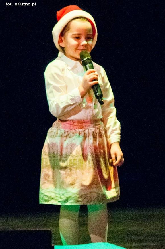 Zostali Mikołajami. Artystyczne prezentacje pod choinkę