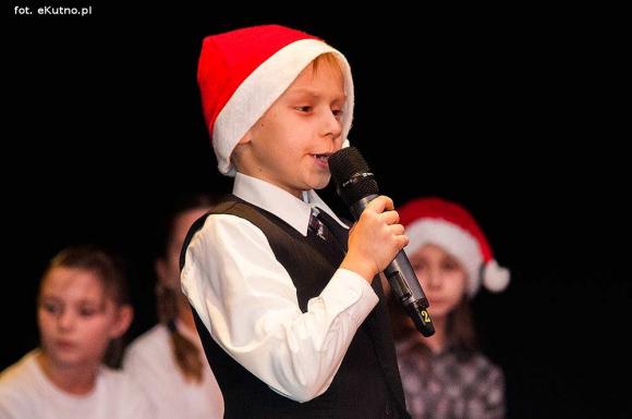 Zostali Mikołajami. Artystyczne prezentacje pod choinkę