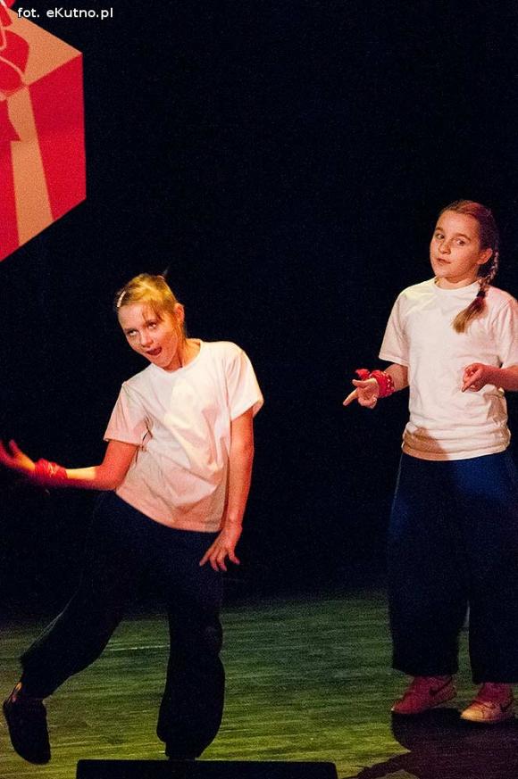 Zostali Mikołajami. Artystyczne prezentacje pod choinkę